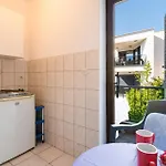 One-bedroom In Daire *